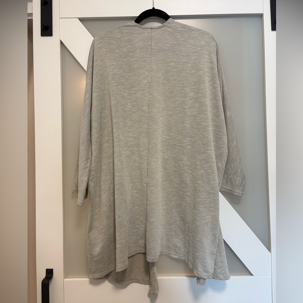 DONNI- Gray Ribbed Open Front Fall Cardigan Sweater One Size - Picture 6 of 6